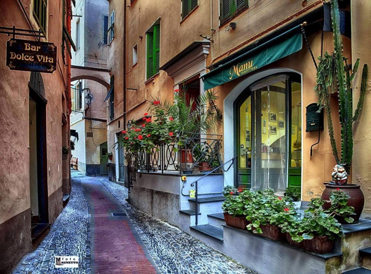 Appartement Sui Tetti à Bordighera Extérieur photo
